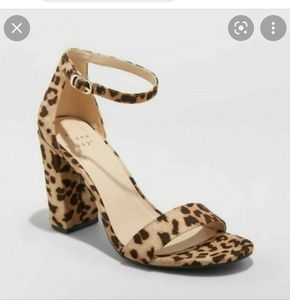Brand New Heels in Cheetah/Leopard